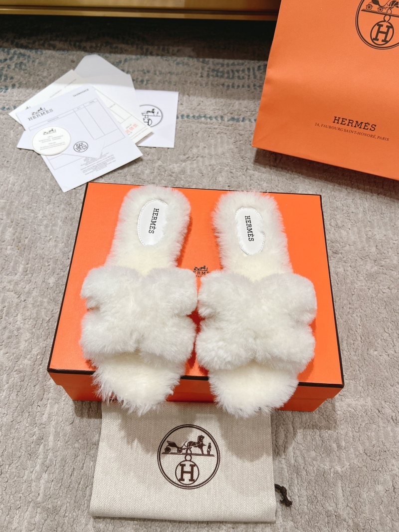 Hermes Slippers